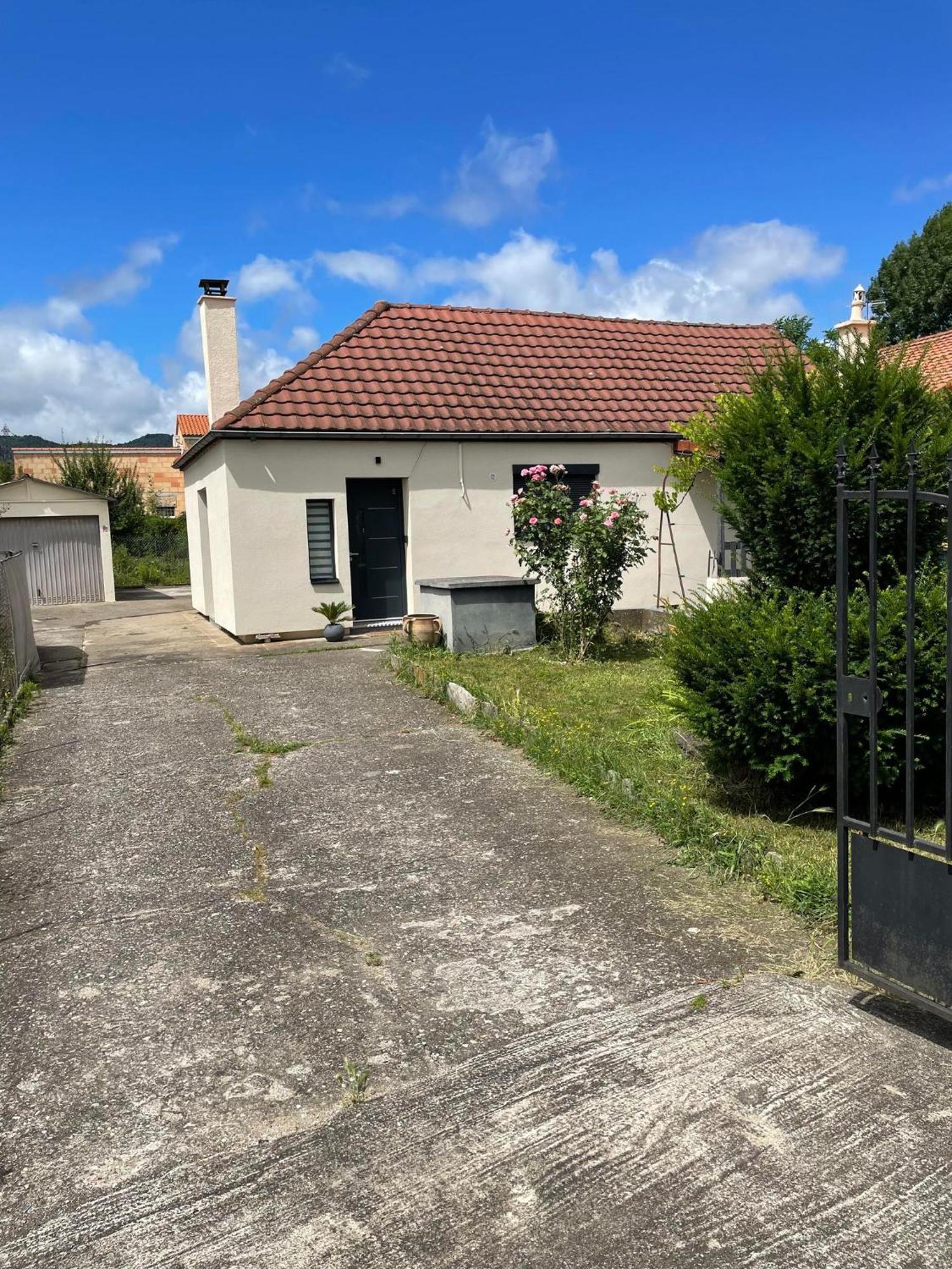 Maison Proche Clermont-Fd Entre Chu Et Cezeaux -Parking Beaumont  エクステリア 写真